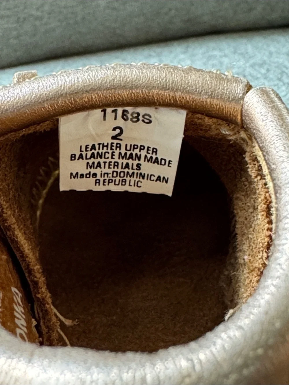 Minnetonka infant Metallic Rose Gold Fringe Moccasin Slip-On shoes size 2